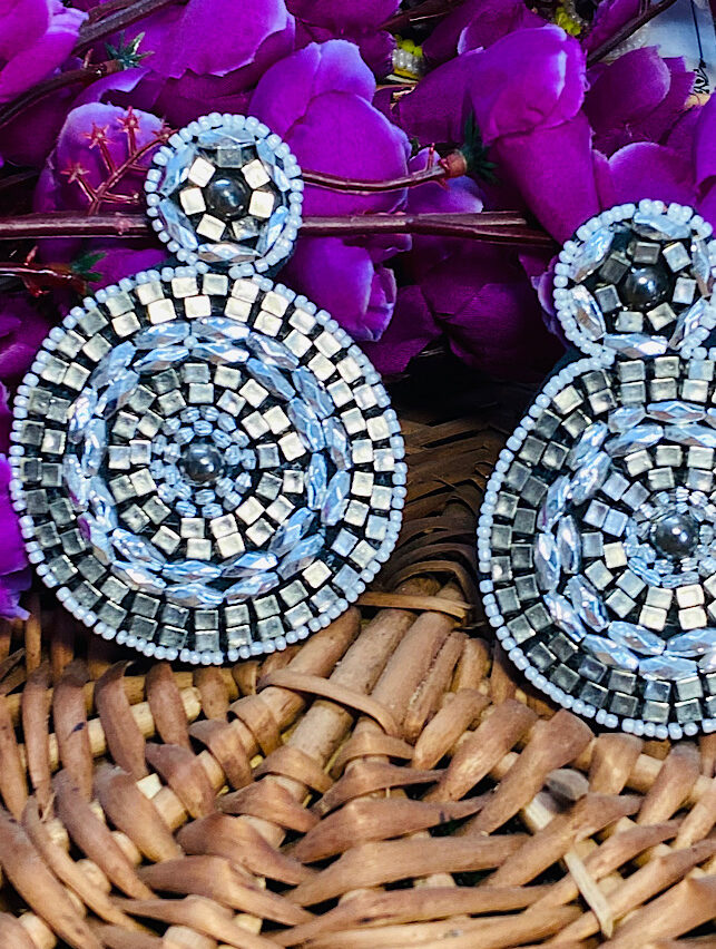 Tribal Handmade- Sparkling Silver Earings