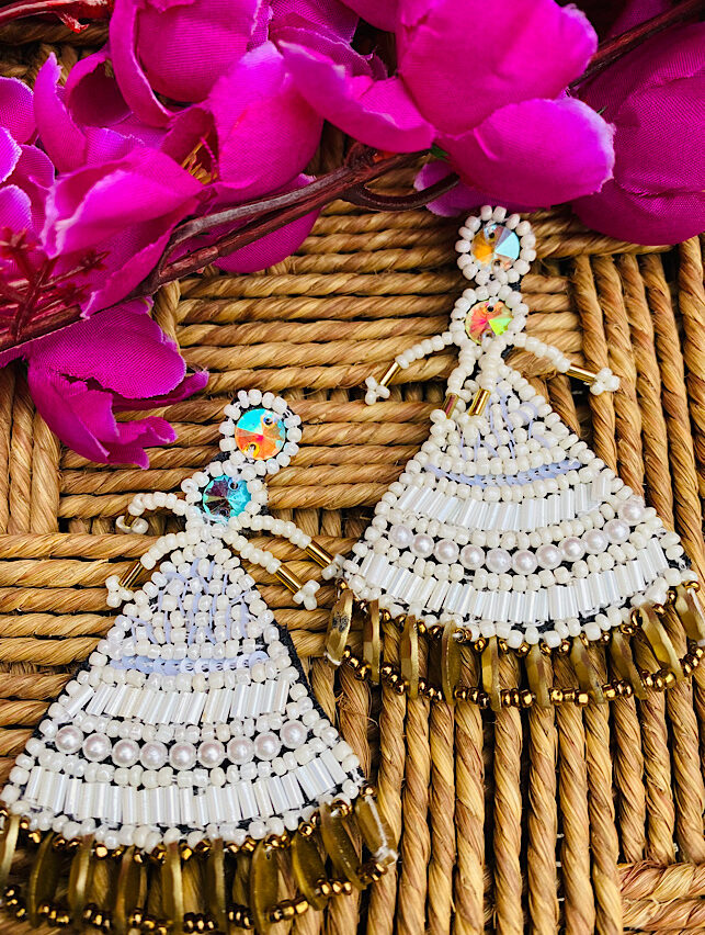 Tribal Handmade – White Doll Earings