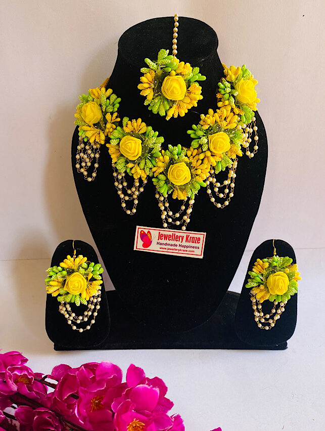 Shakuntala’s Floral – Floret Yellow Floral Set