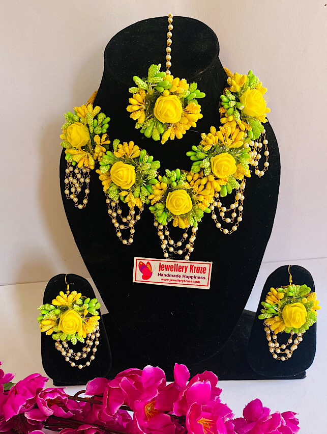 Shakuntala’s Floral – Floret Yellow Floral Set