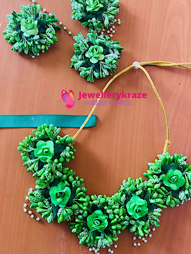 Shakuntala’s Floral – Gracefull Green Floral Set