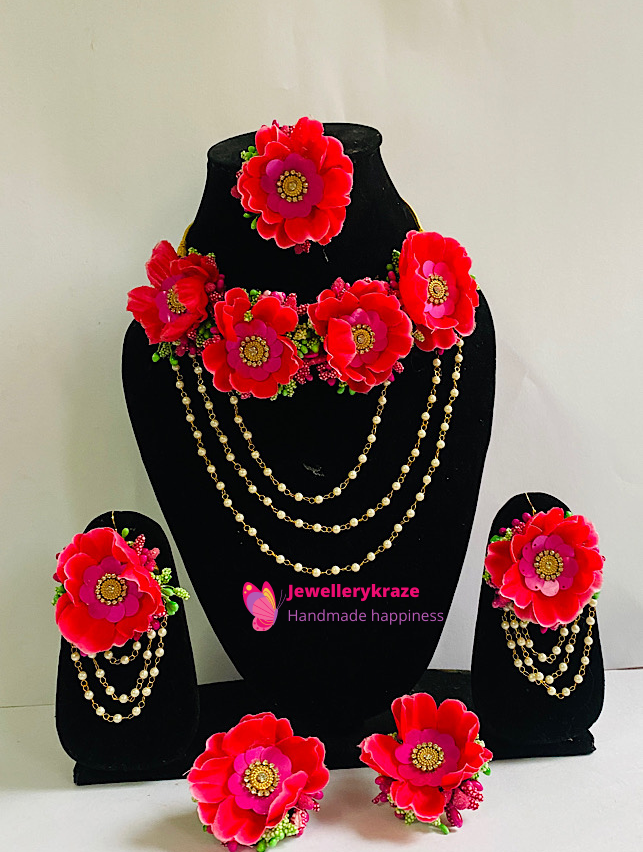 Shakuntala’s Floral – Pink Pansy Floral Set