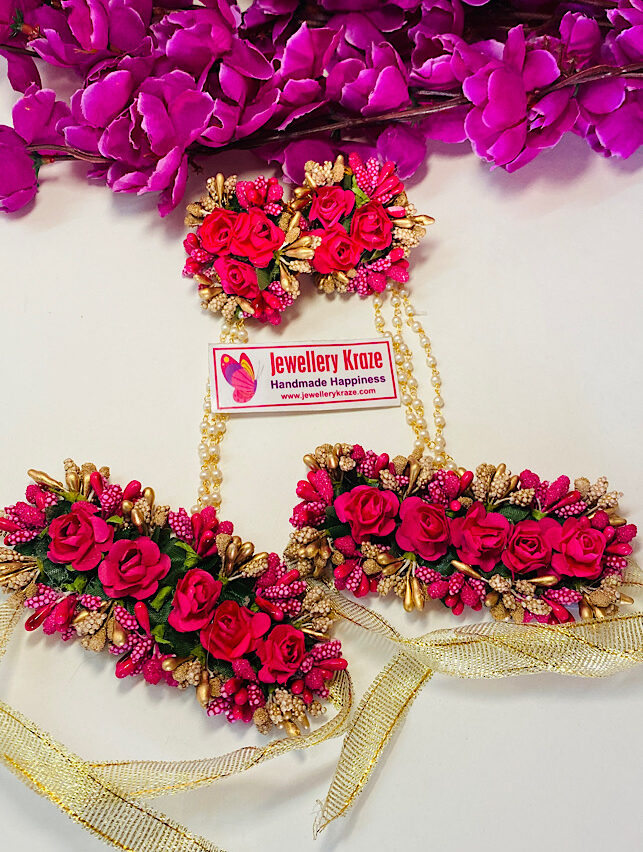 Shakuntala’s Floral – Exotic Red Gold Floral Hathphools