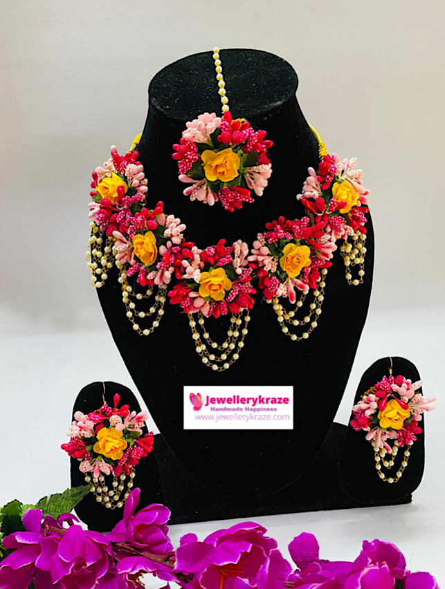 Shakuntala’s Floral – Saanvi Floral Set