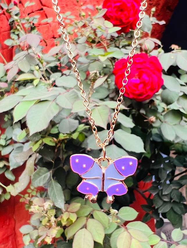 Funky Fashion – Purple Butterfly Pendent