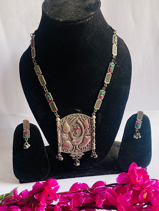 Forever Oxcidised – Ganesha Namah Long Necklace – Blacktone
