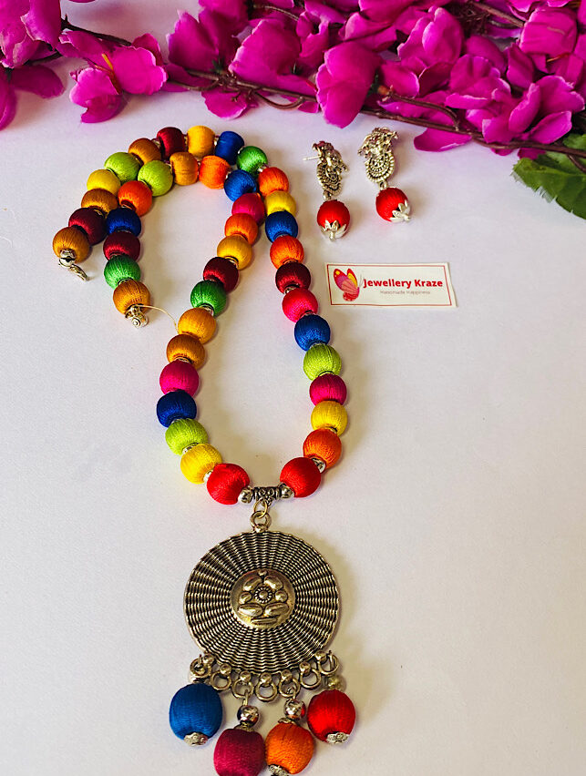 Tribal Handmade – Perfect Silk Beads Multicolor Necklace Set