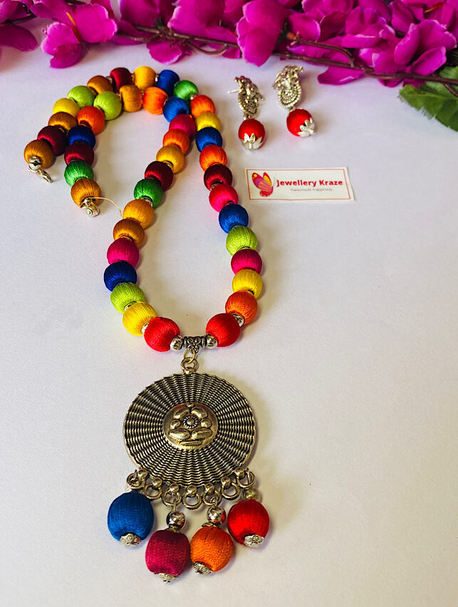 Tribal Handmade – Perfect Silk Beads Multicolor Necklace Set