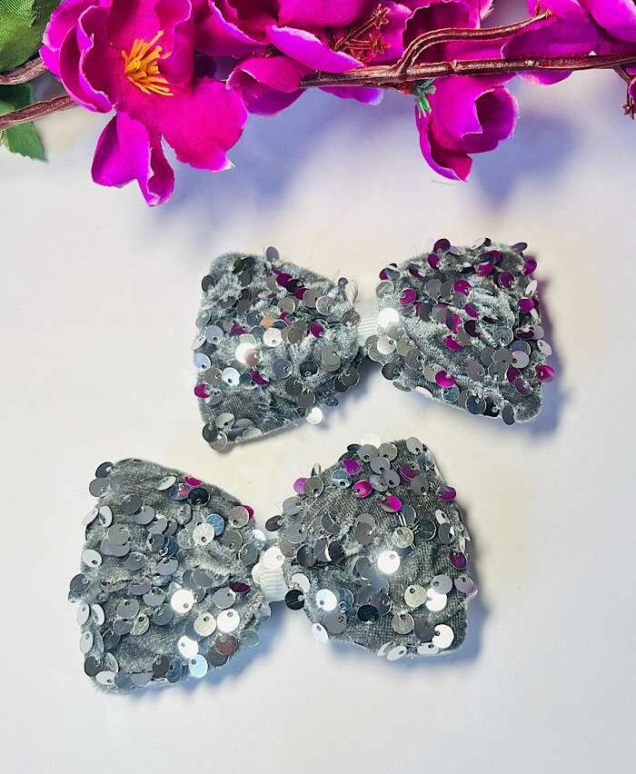 Bow Clips – Premium Sequin Bows Silver